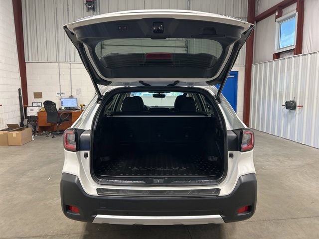 Used 2024 Subaru Outback Limited AWD/4WD image 20
