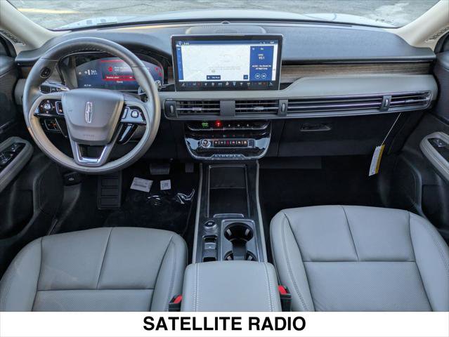 New 2025 Lincoln Corsair Reserve image 12