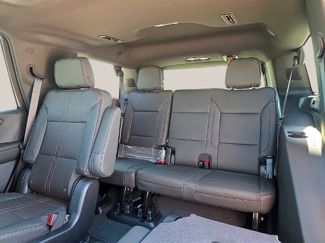 New 2026 Chevrolet Tahoe High Country w/ Sun And Tow Package AWD/4WD image 12