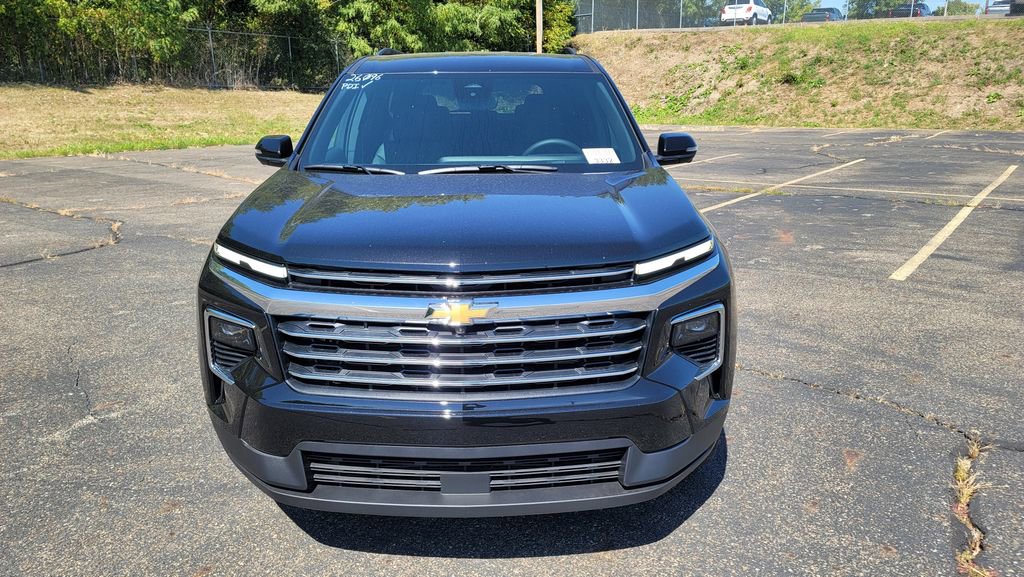 New 2026 Chevrolet Traverse LT w/ Driver Confidence Package image 4