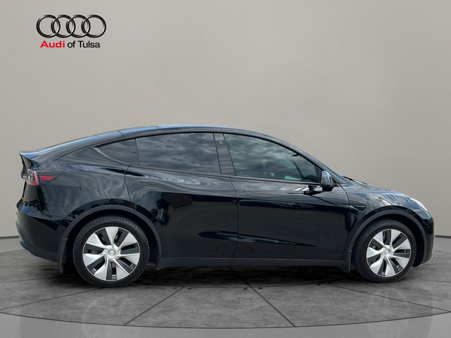 Used 2021 Tesla Model Y Long Range AWD/4WD image 8