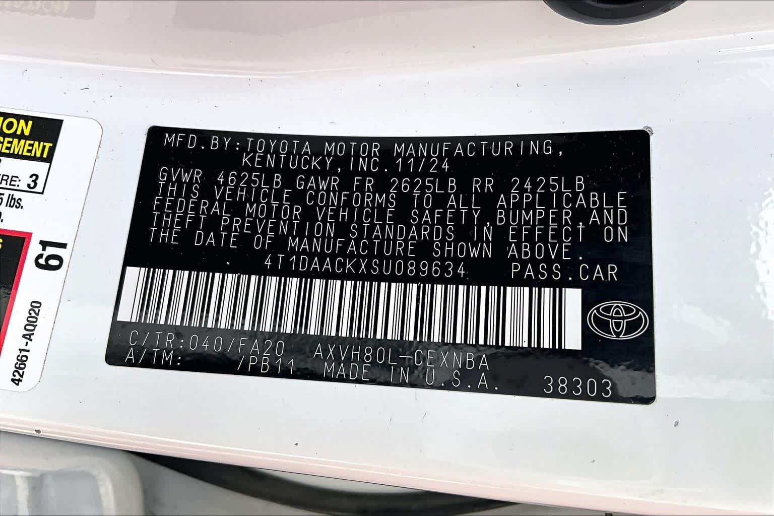 Used 2025 Toyota Camry LE FWD image 34