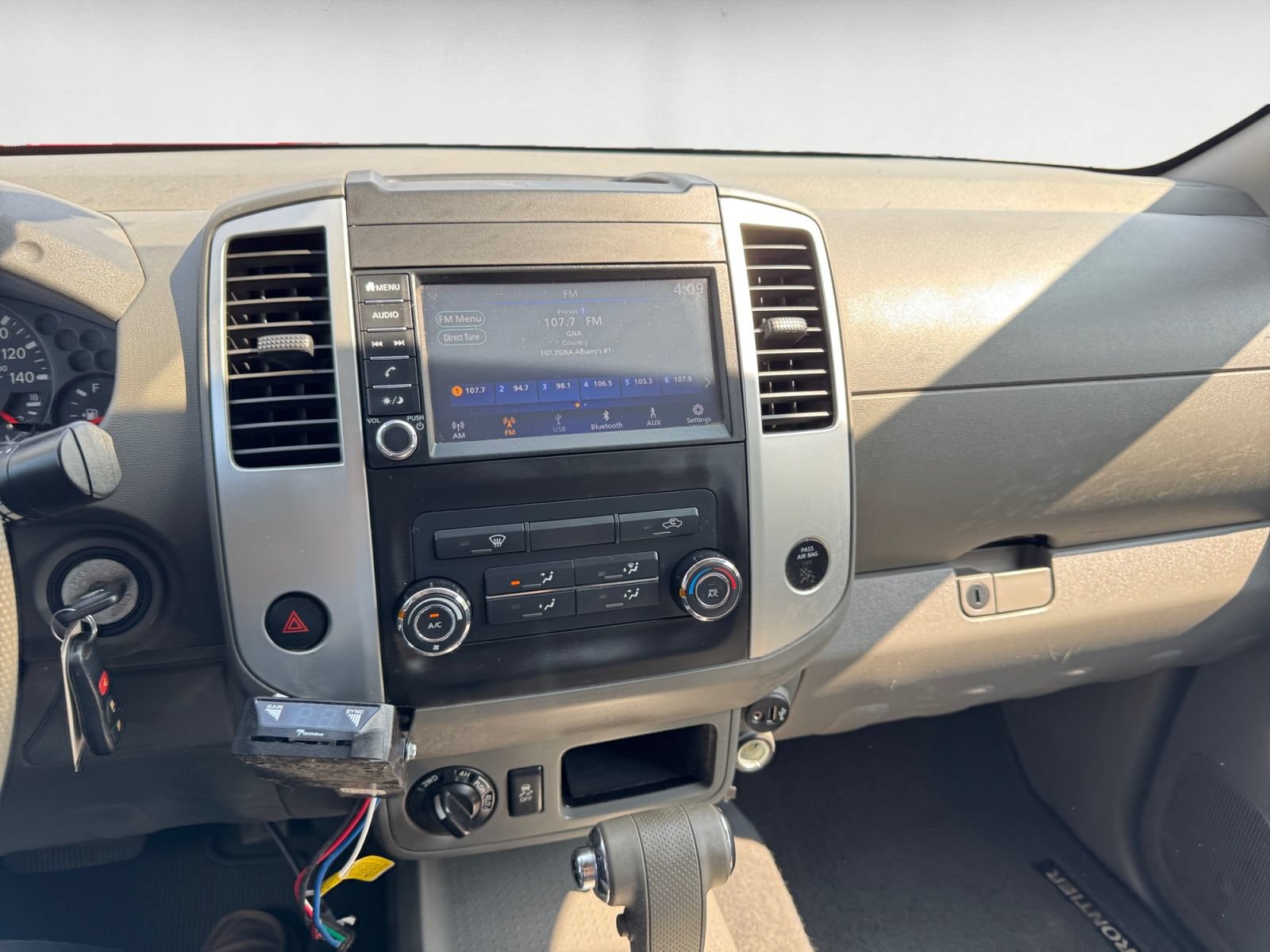 Used 2019 Nissan Frontier SV AWD/4WD image 15