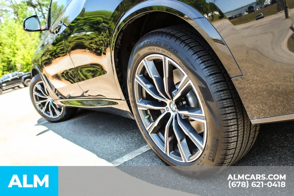 Used 2019 BMW X5 xDrive40i w/ M Sport Package AWD/4WD image 15