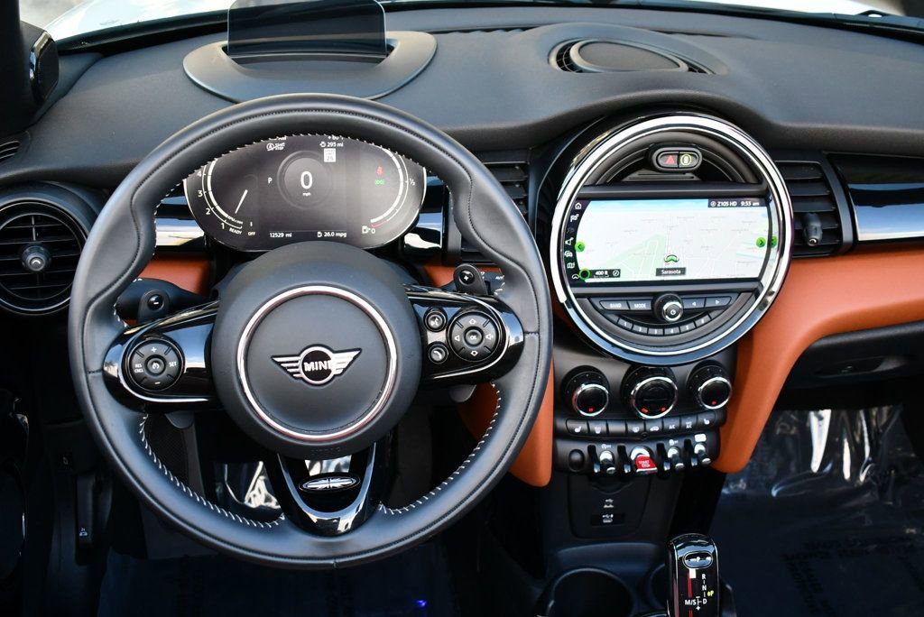 Used 2021 MINI Cooper S image 58