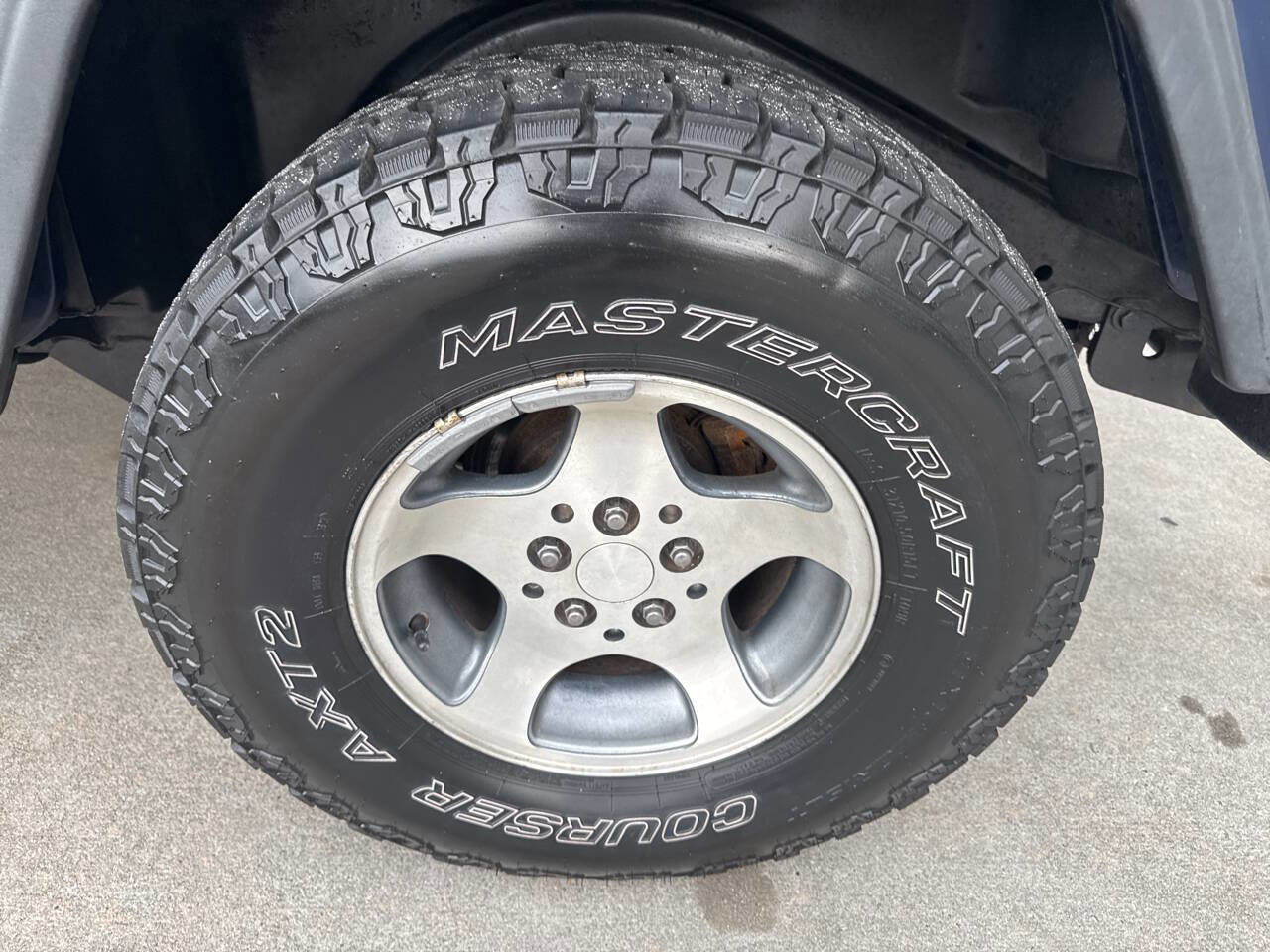 Used 2004 Jeep Wrangler Sport w/ Dual Top Group image 29