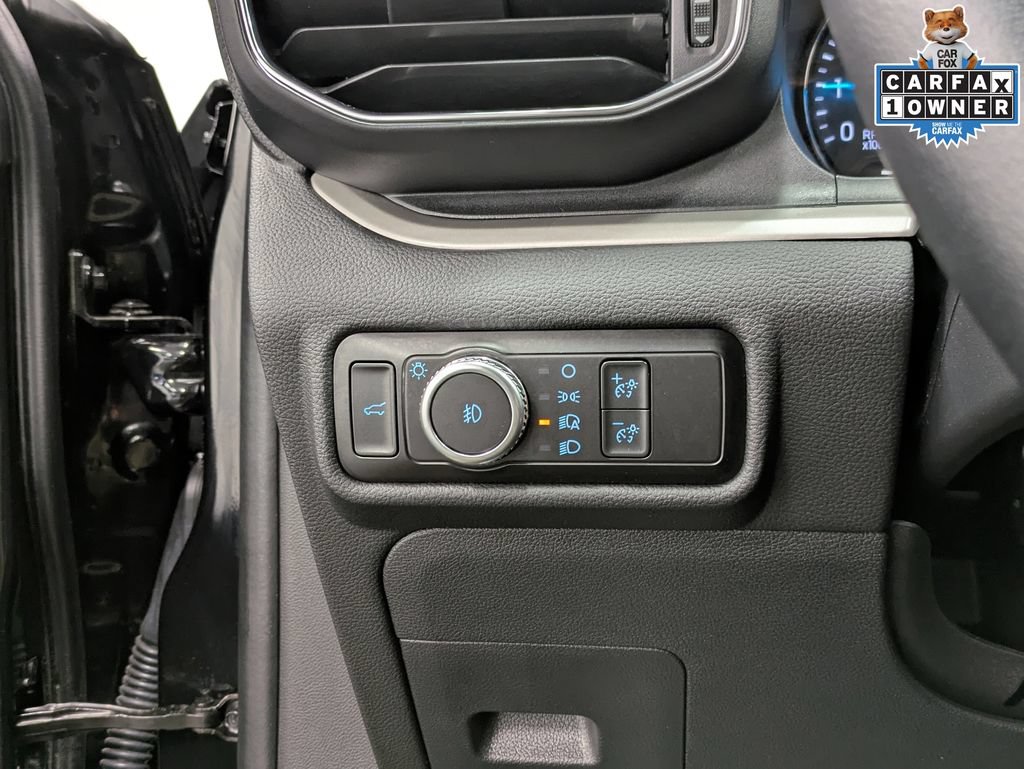 Used 2022 Ford Explorer XLT w/ Equipment Group 202A AWD/4WD image 21