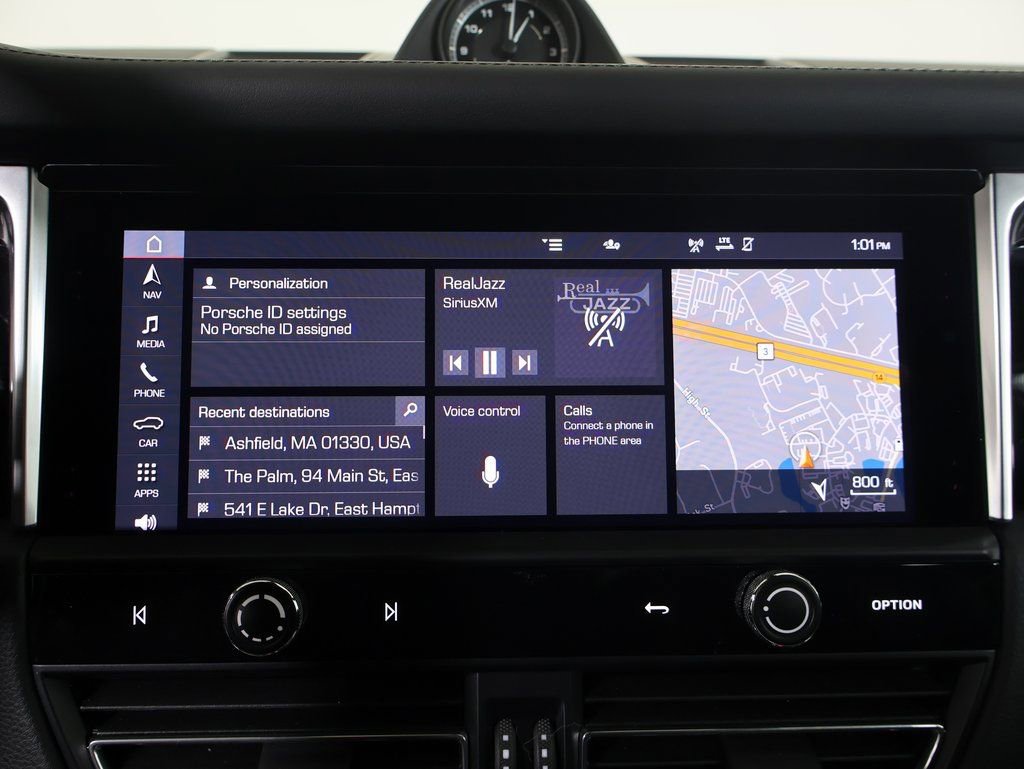 Used 2023 Porsche Macan S image 6