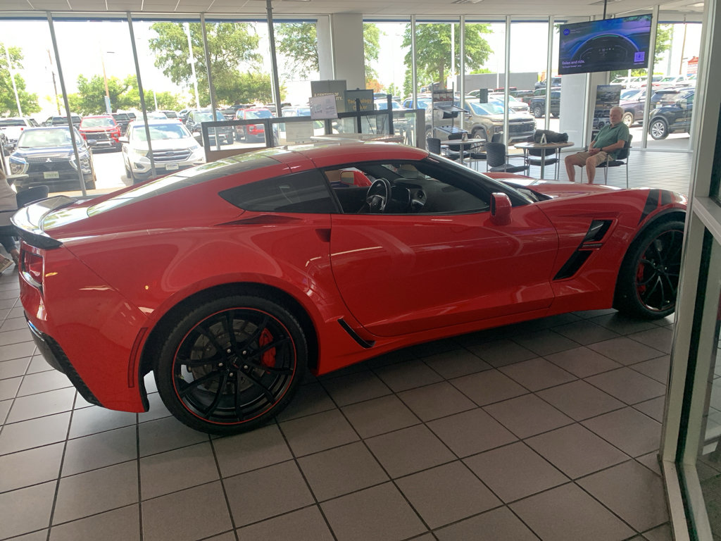 Used 2019 Chevrolet Corvette Grand Sport RWD image 10