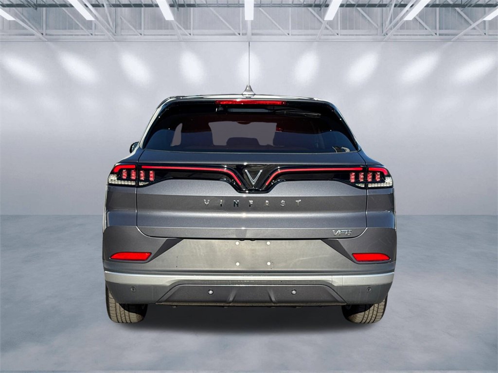 New 2025 VinFast VF 8 Eco image 5