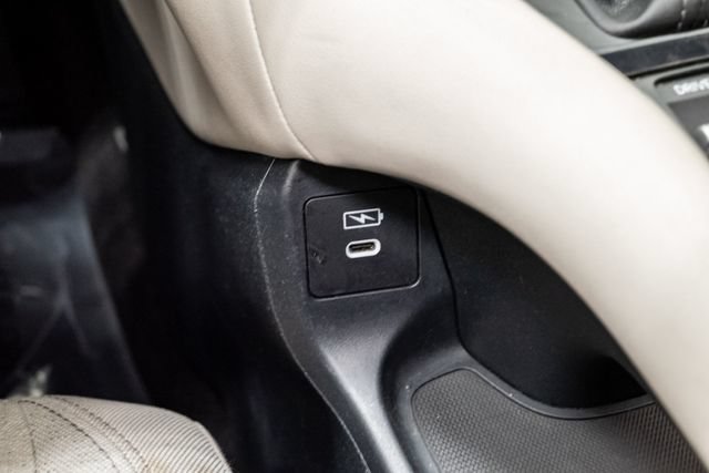 Used 2024 Honda HR-V LX image 17