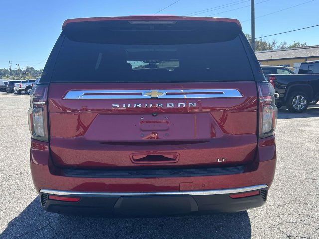 Used 2022 Chevrolet Suburban LT w/ LT Signature Plus Package RWD image 3