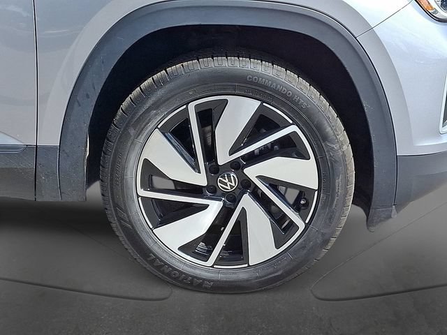 Used 2025 Volkswagen Atlas SE AWD/4WD image 10