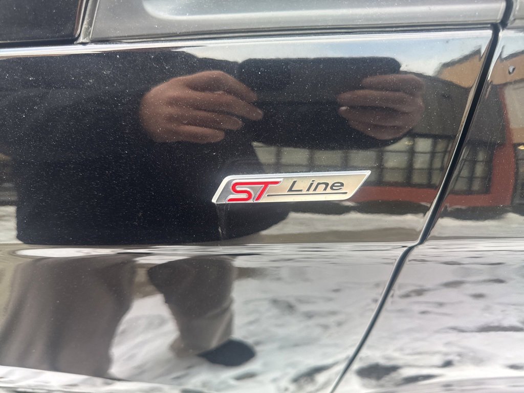 Used 2023 Ford Edge ST-Line w/ Class II Trailer Tow Package image 14