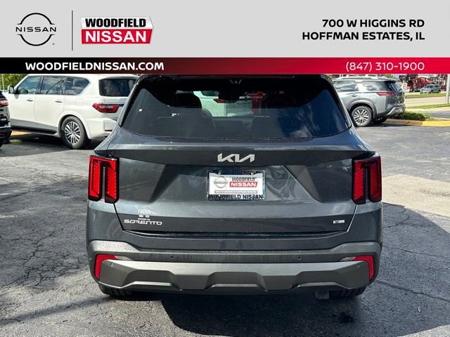 Used 2024 Kia Sorento SX Prestige w/ Olive Brown Leather Package AWD/4WD image 4