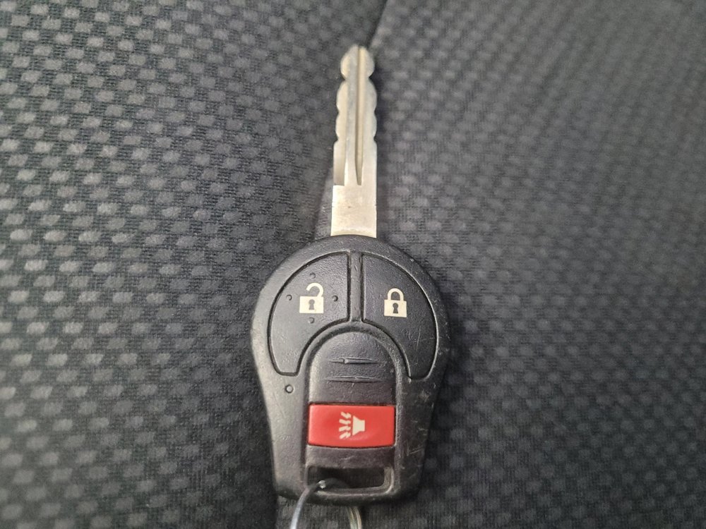 Used 2015 Nissan Rogue S w/ Convenience Package image 32