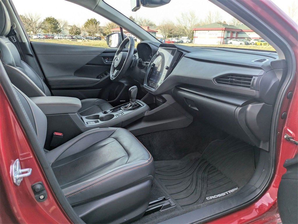 Used 2024 Subaru Crosstrek 2.5i Limited w/ Crosstrek Mirror Package image 28