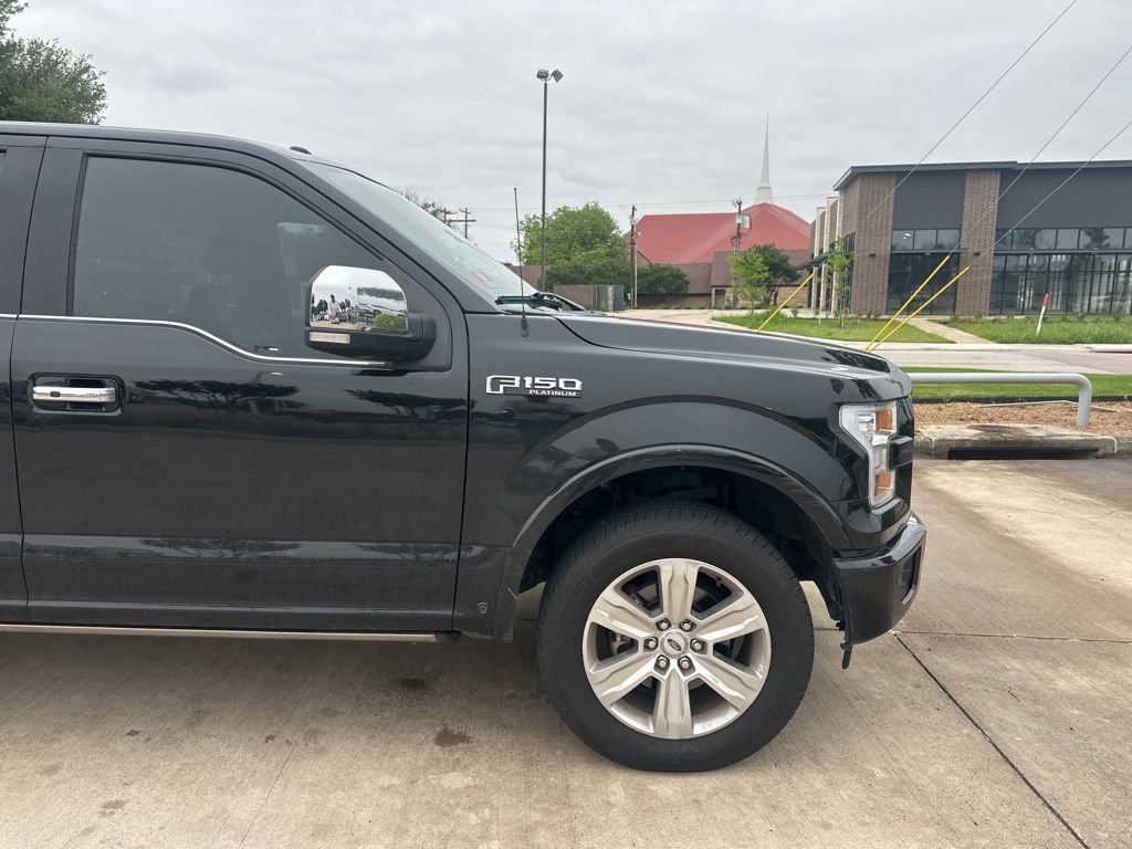 Used 2015 Ford F150 Platinum w/ Equipment Group 701A Luxury AWD/4WD image 10