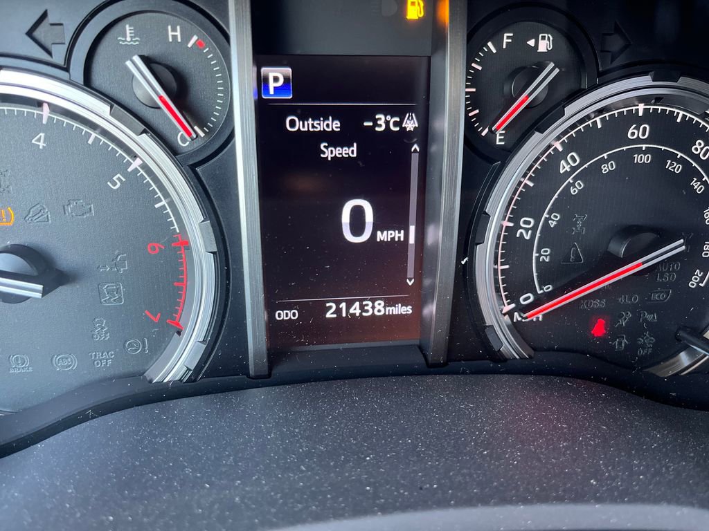 Used 2023 Toyota 4Runner TRD Off-Road Premium image 32