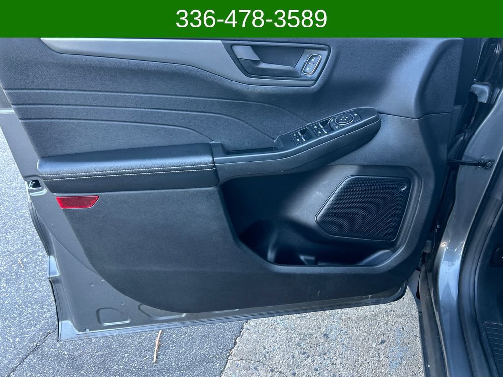 Used 2024 Ford Escape Active FWD image 10