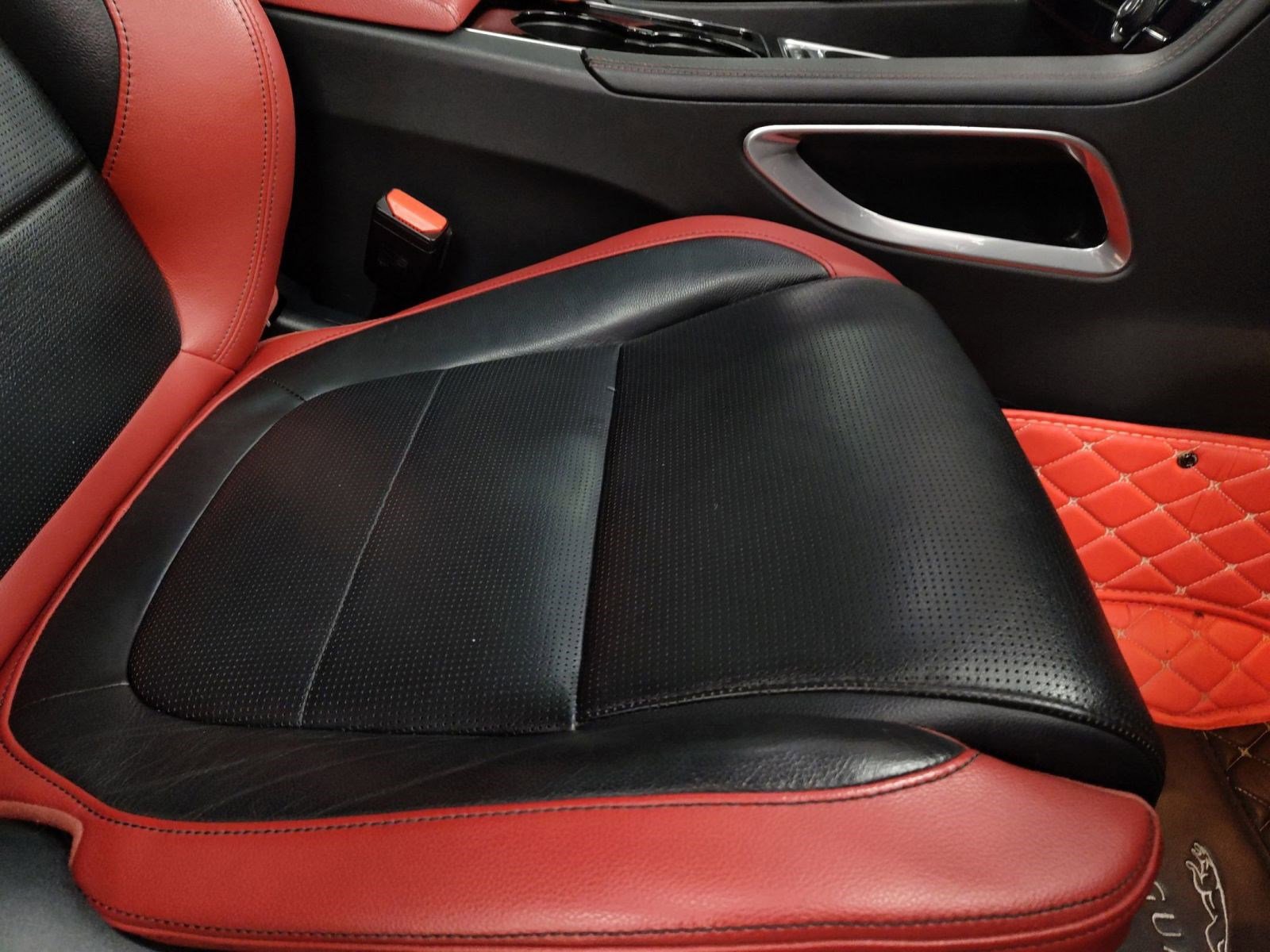 Used 2017 Jaguar F-PACE S image 26