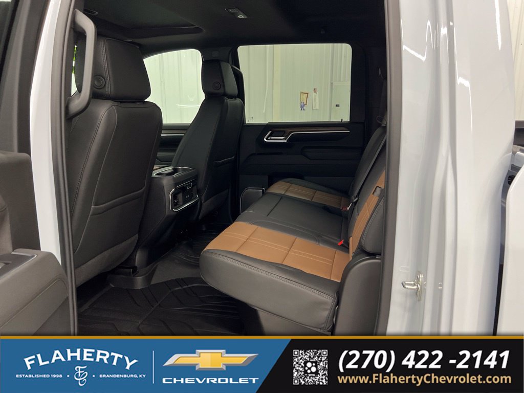 New 2026 Chevrolet Silverado 3500 High Country w/ Technology Package AWD/4WD image 11