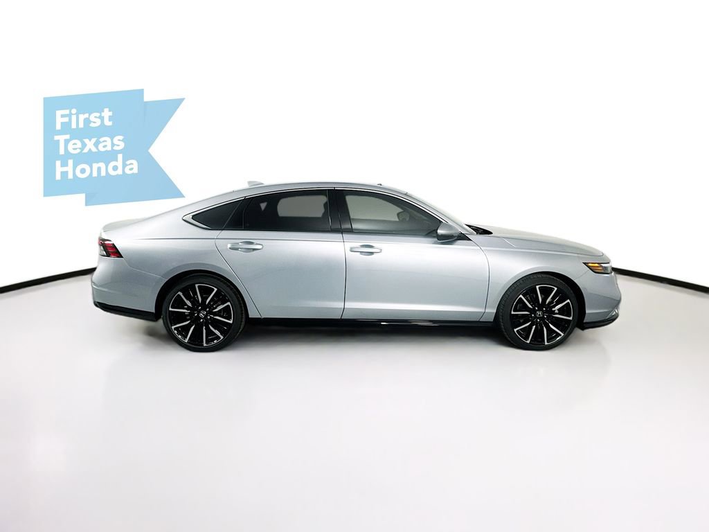New 2026 Honda Accord Touring image 9