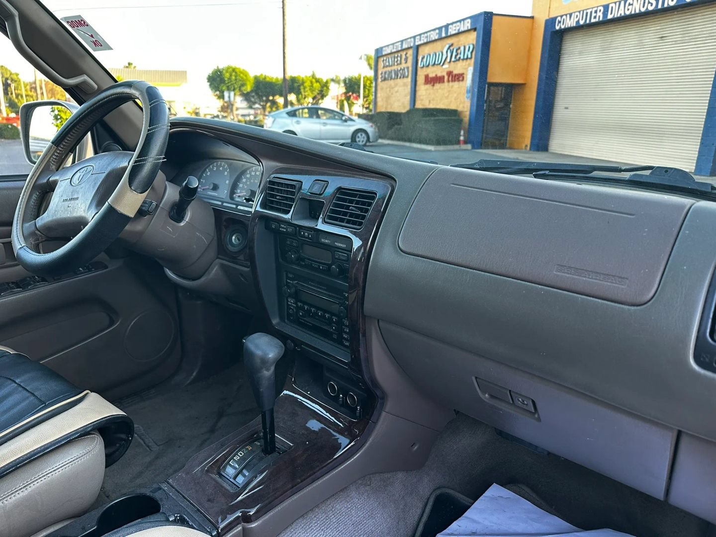 Used 2001 Toyota 4Runner Limited RWD image 11