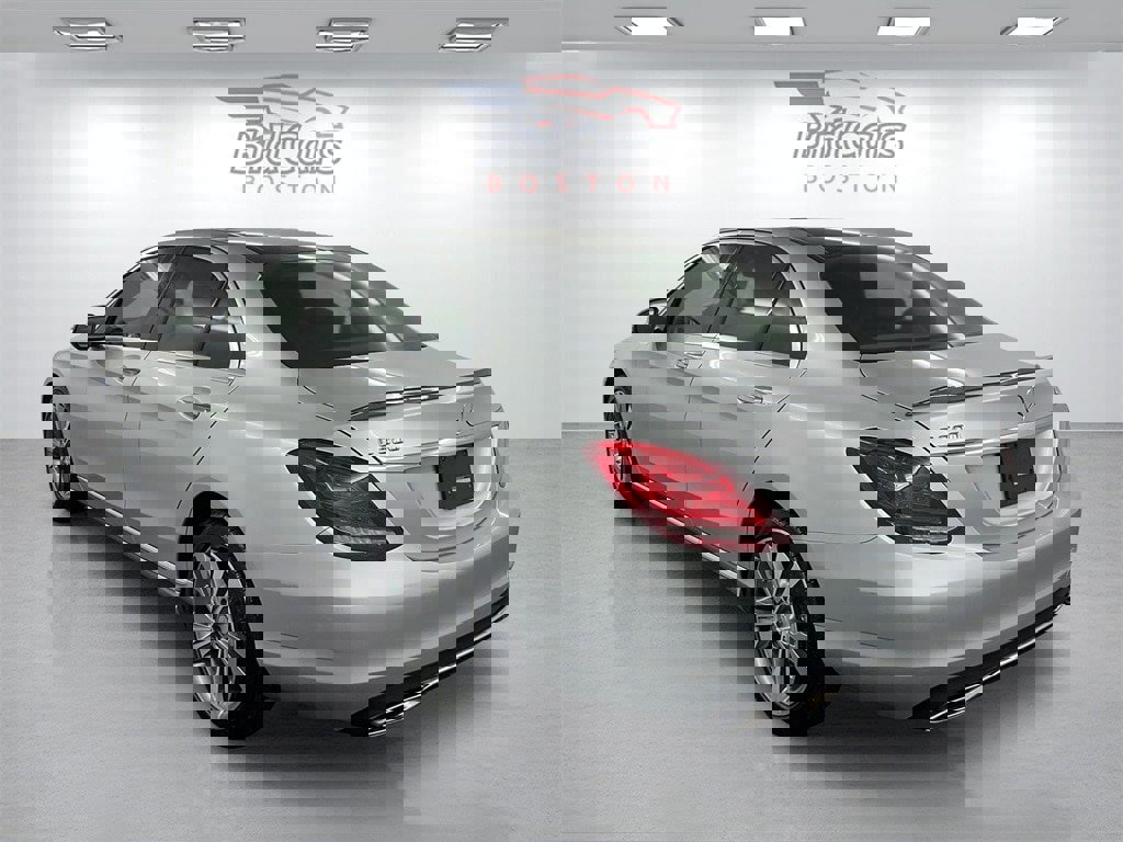 Used 2015 Mercedes-Benz C 300 4MATIC Sedan image 6