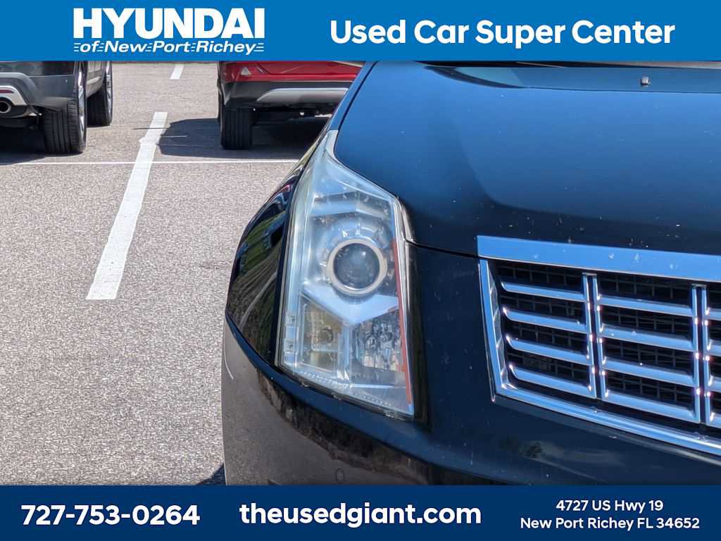 Used 2014 Cadillac SRX Luxury FWD image 9