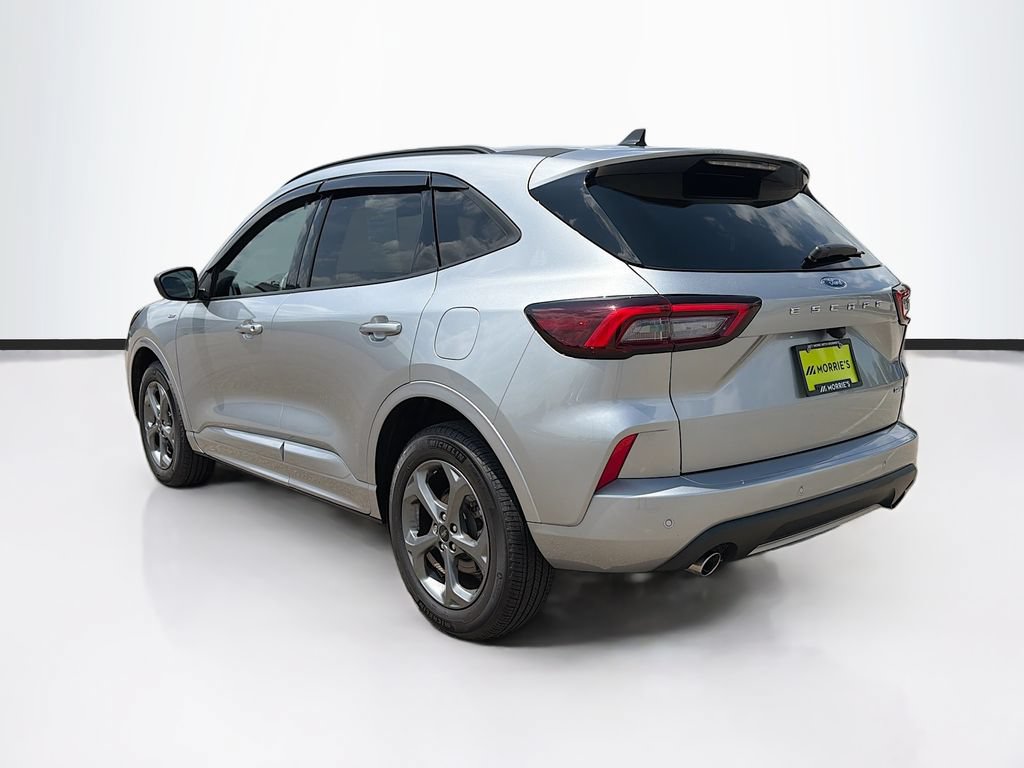 Used 2024 Ford Escape ST-Line w/ Tech Pack #1 AWD/4WD image 7
