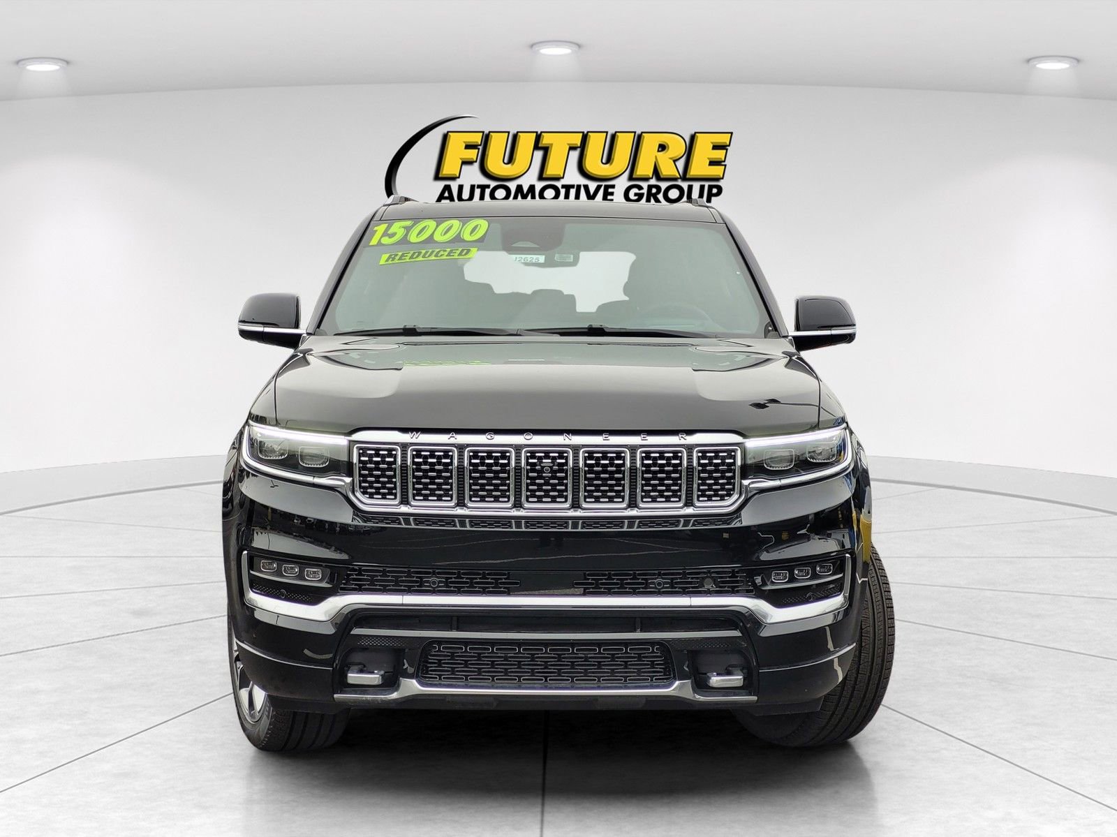 New 2024 Jeep Grand Wagoneer Series III w/ HD Trailer Tow Package image 2