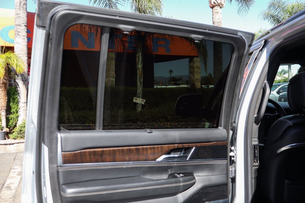 Used 2022 Jeep Grand Wagoneer Series II w/ Convenience Group III image 48