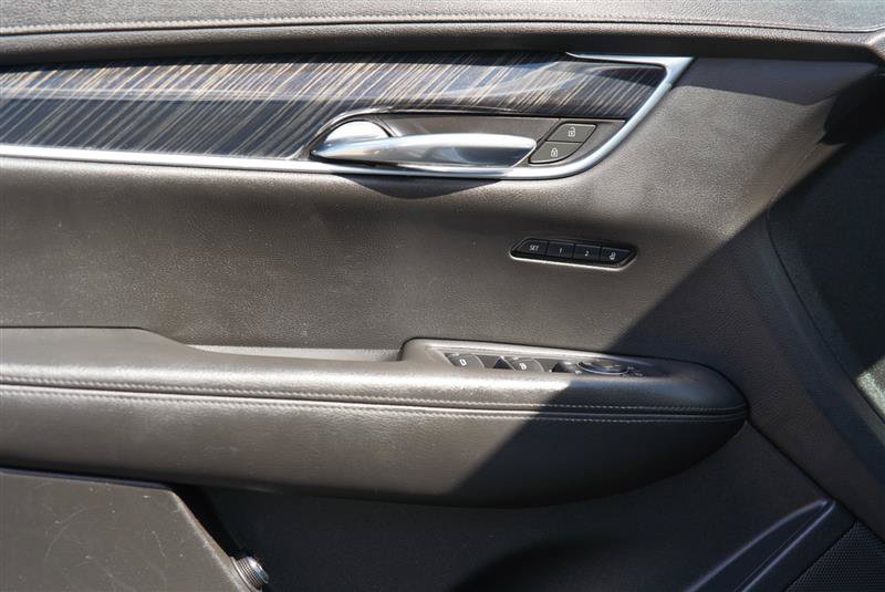 Used 2020 Cadillac XT6 Premium Luxury AWD/4WD image 51