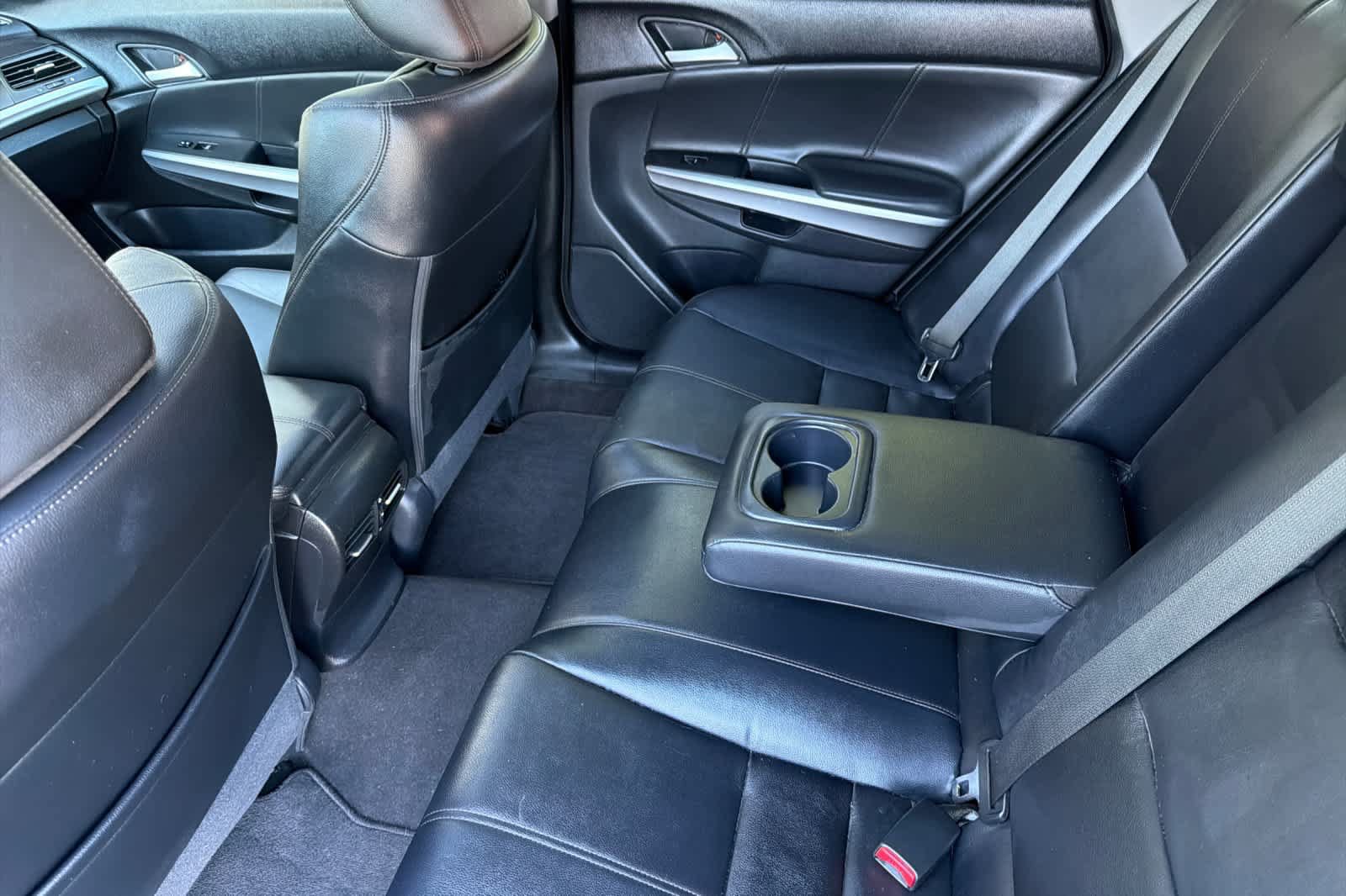 Used 2013 Honda Crosstour EX-L image 4