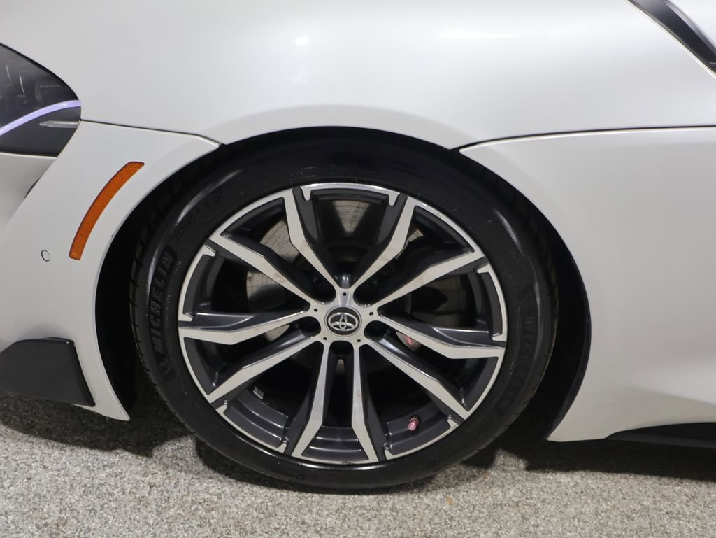 Used 2021 Toyota Supra w/ Safety & Technology Package RWD image 8
