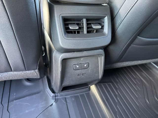 New 2026 Chevrolet Equinox EV LT w/ Convenience Package II image 28