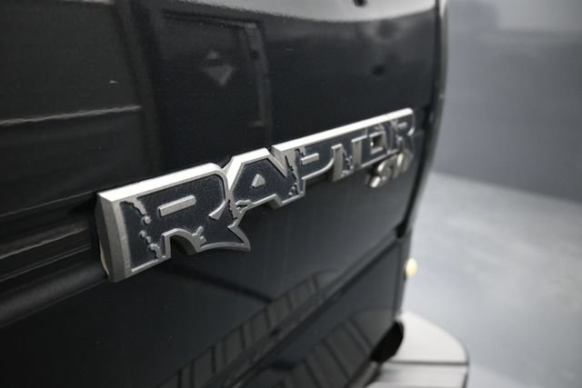 Used 2014 Ford F150 Raptor w/ Equipment Group 801A Luxury AWD/4WD image 12