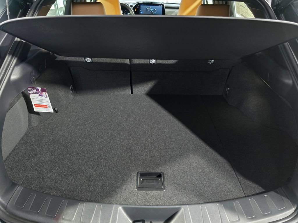 New 2026 Lexus UX 300h FWD image 29