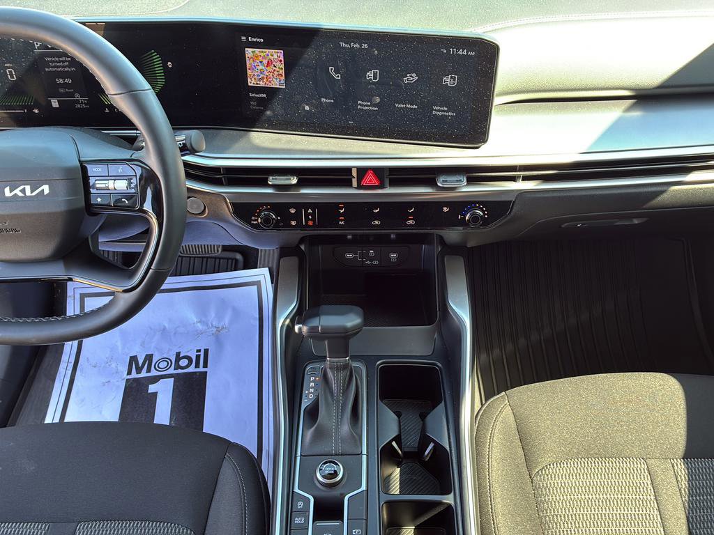 Certified 2026 Kia Sorento LX FWD image 24