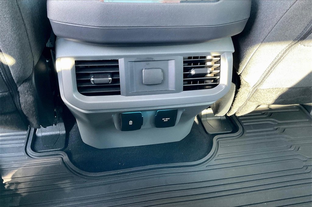 Used 2024 Ford F150 XLT w/ Equipment Group 302A MID image 33