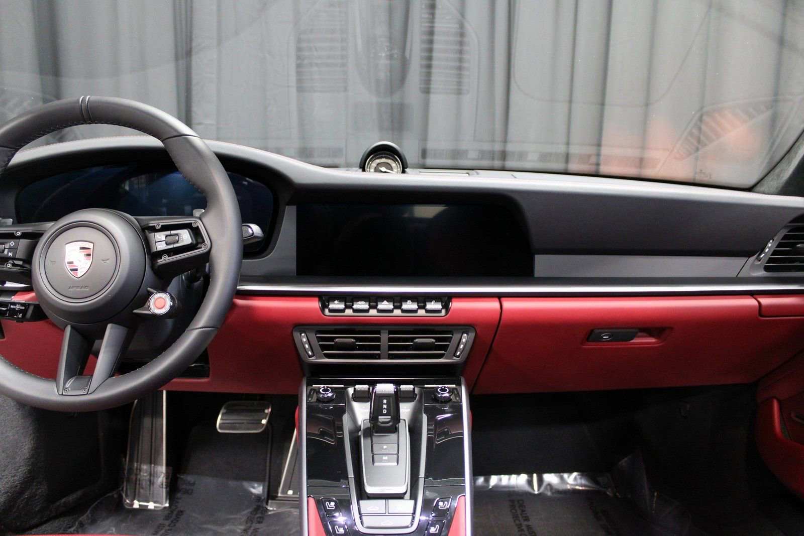 Used 2026 Porsche 911 Carrera 4 GTS image 15