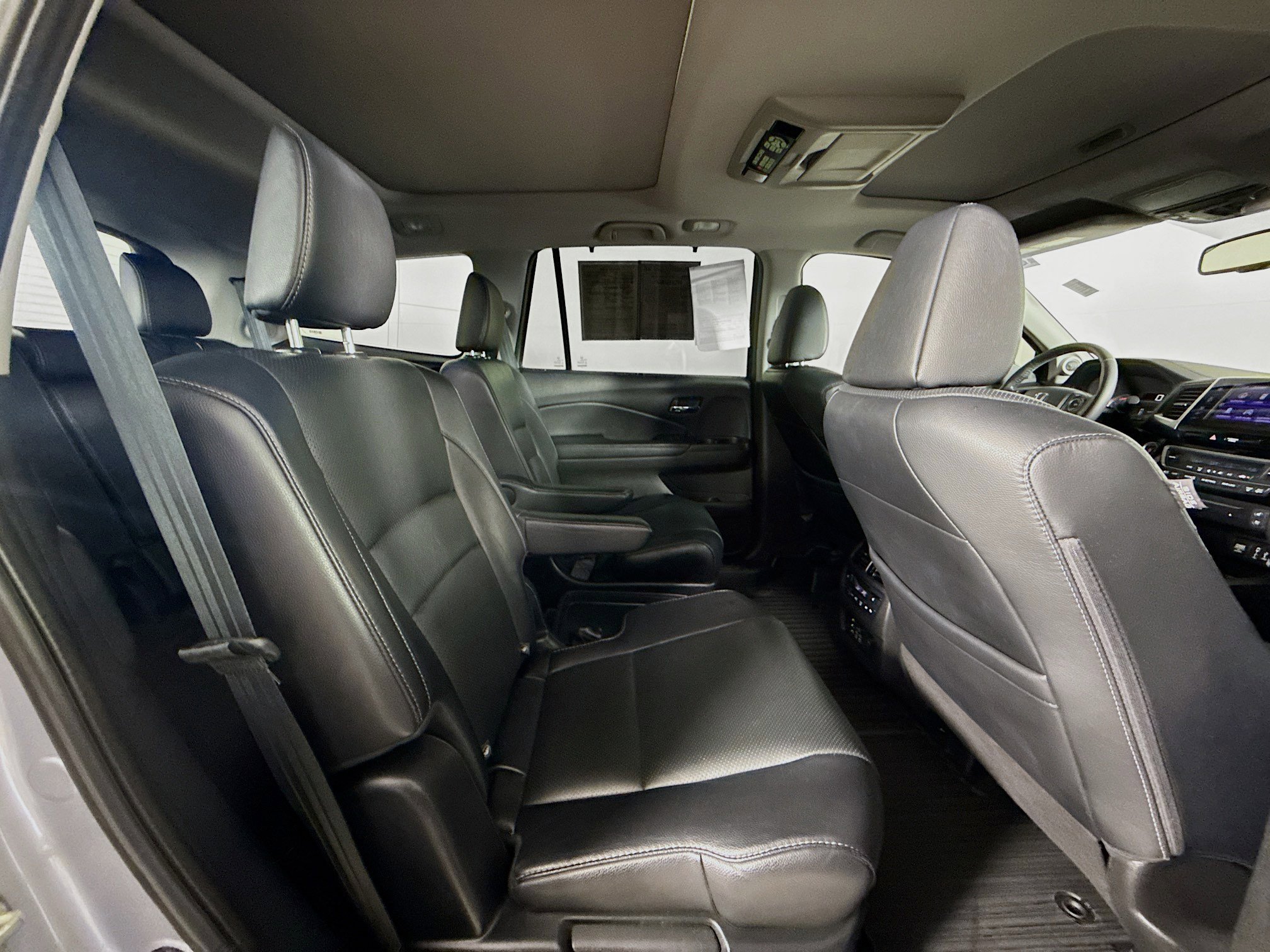 Used 2018 Honda Pilot Elite image 38