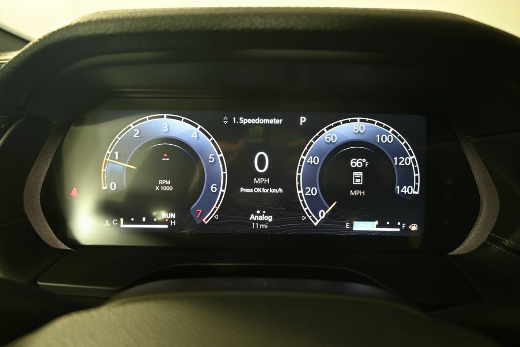 New 2026 Jeep Grand Cherokee Limited w/ Limited Altitude Package AWD/4WD image 25