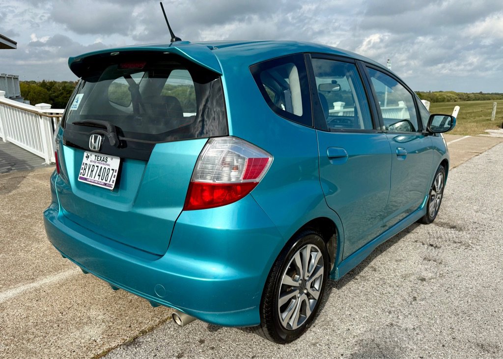 Used 2013 Honda Fit Sport image 5