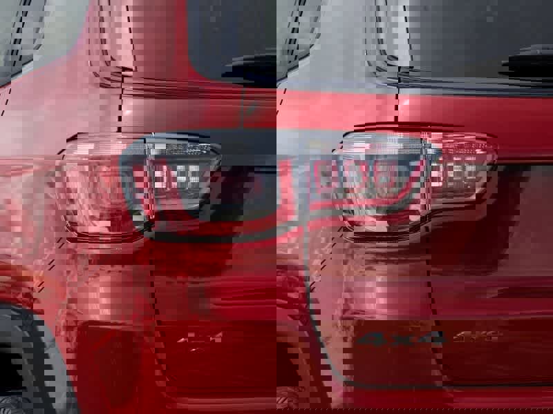 New 2026 Jeep Compass Limited image 9