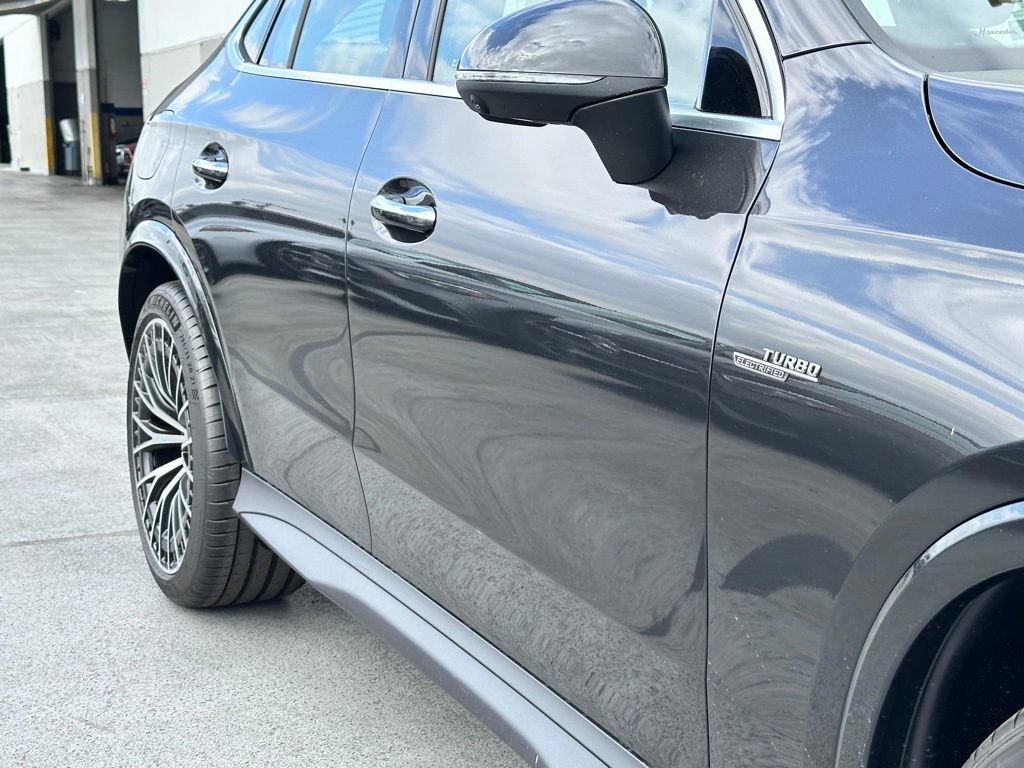 New 2025 Mercedes-Benz GLC 43 AMG 4MATIC Coupe image 5