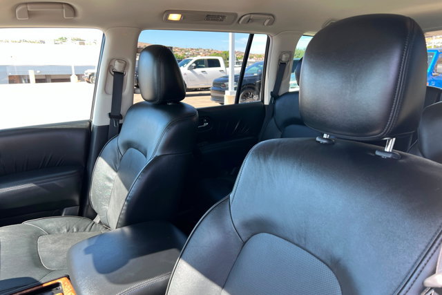 Used 2023 Nissan Armada SL w/ Captain's Chairs Package AWD/4WD image 16
