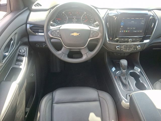 Used 2023 Chevrolet Traverse LT AWD/4WD image 12