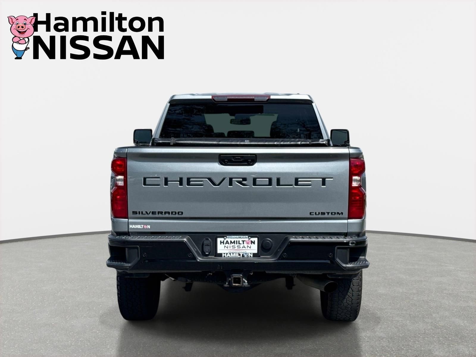 Used 2024 Chevrolet Silverado 2500 Custom w/ Custom Value Package AWD/4WD image 3